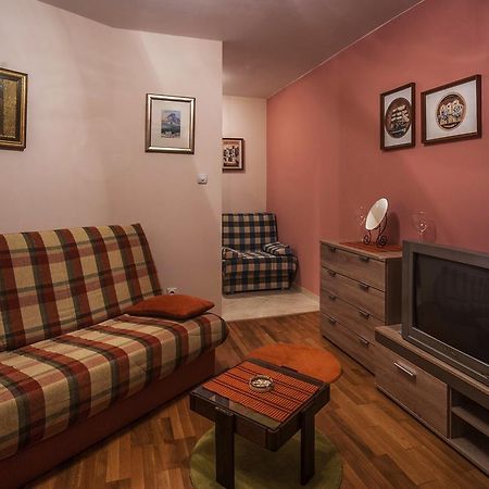 Apartment Ogi Kotor Pokoj fotografie