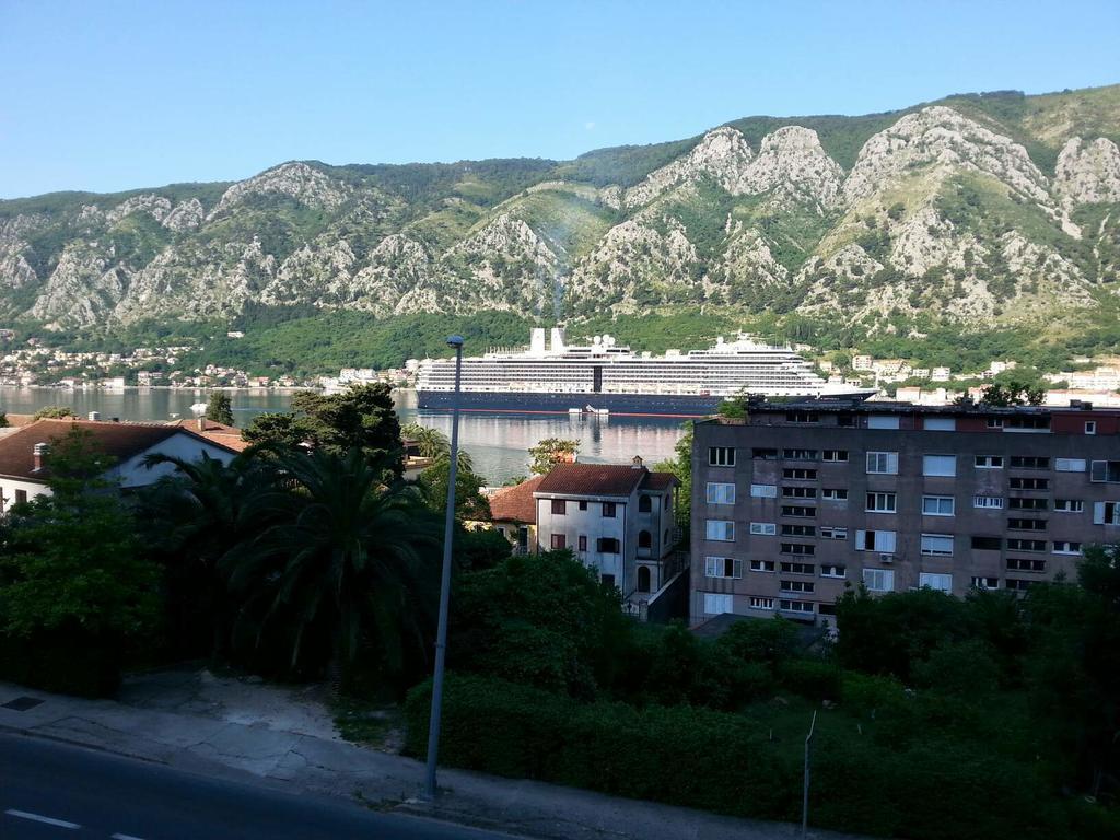 Apartment Ogi Kotor Pokoj fotografie
